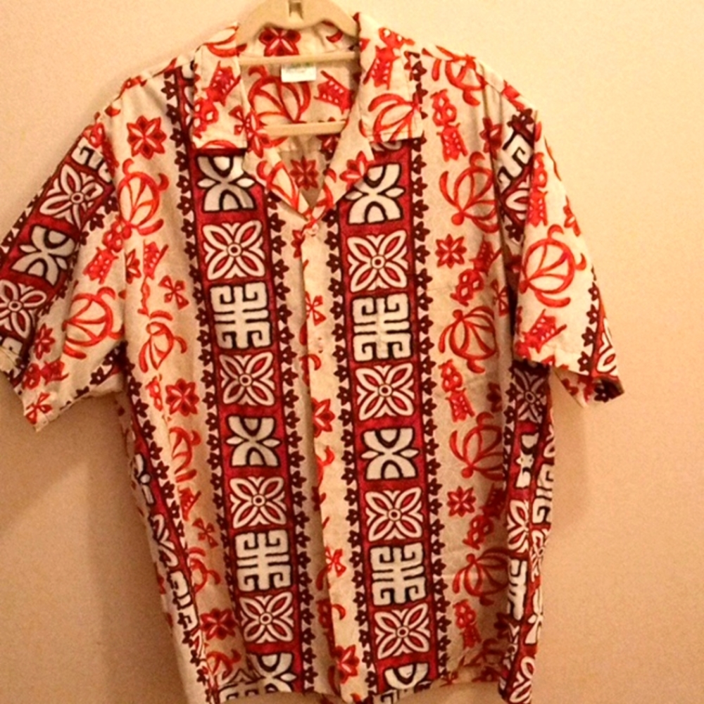 Men's Jade fashion short sleeve Hawaiian camp shirt.     Made In Hawaii